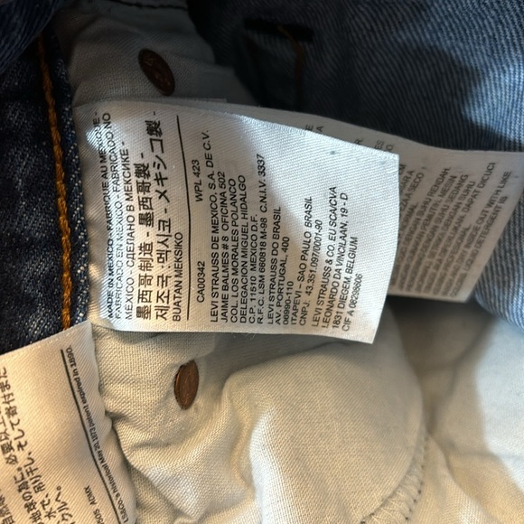 Levi's Blue Jean Shorts - Picture 9 of 10